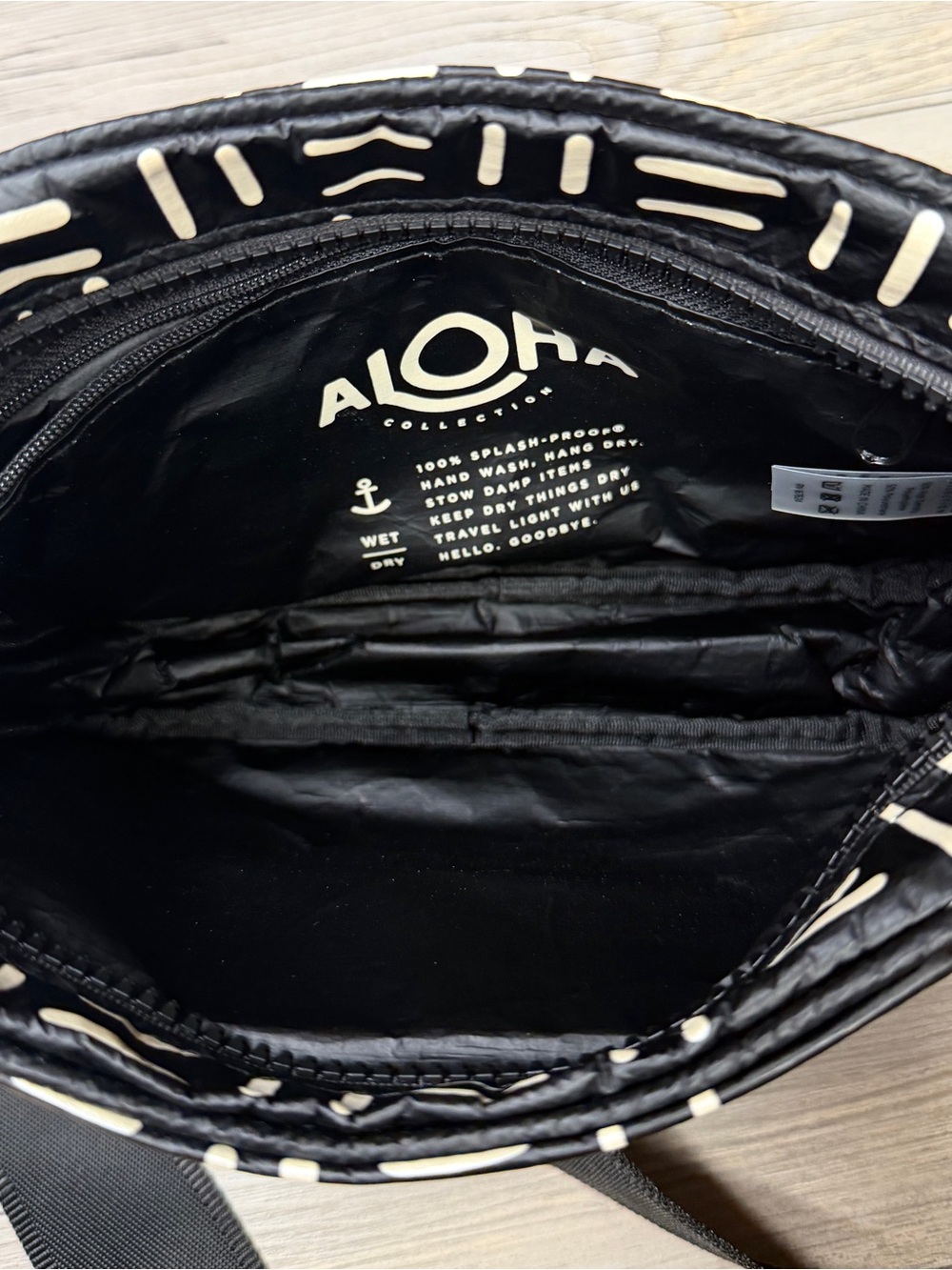 Aloha Collection LE TOUR Rattan Crossbody Bag - Picture 9 of 9